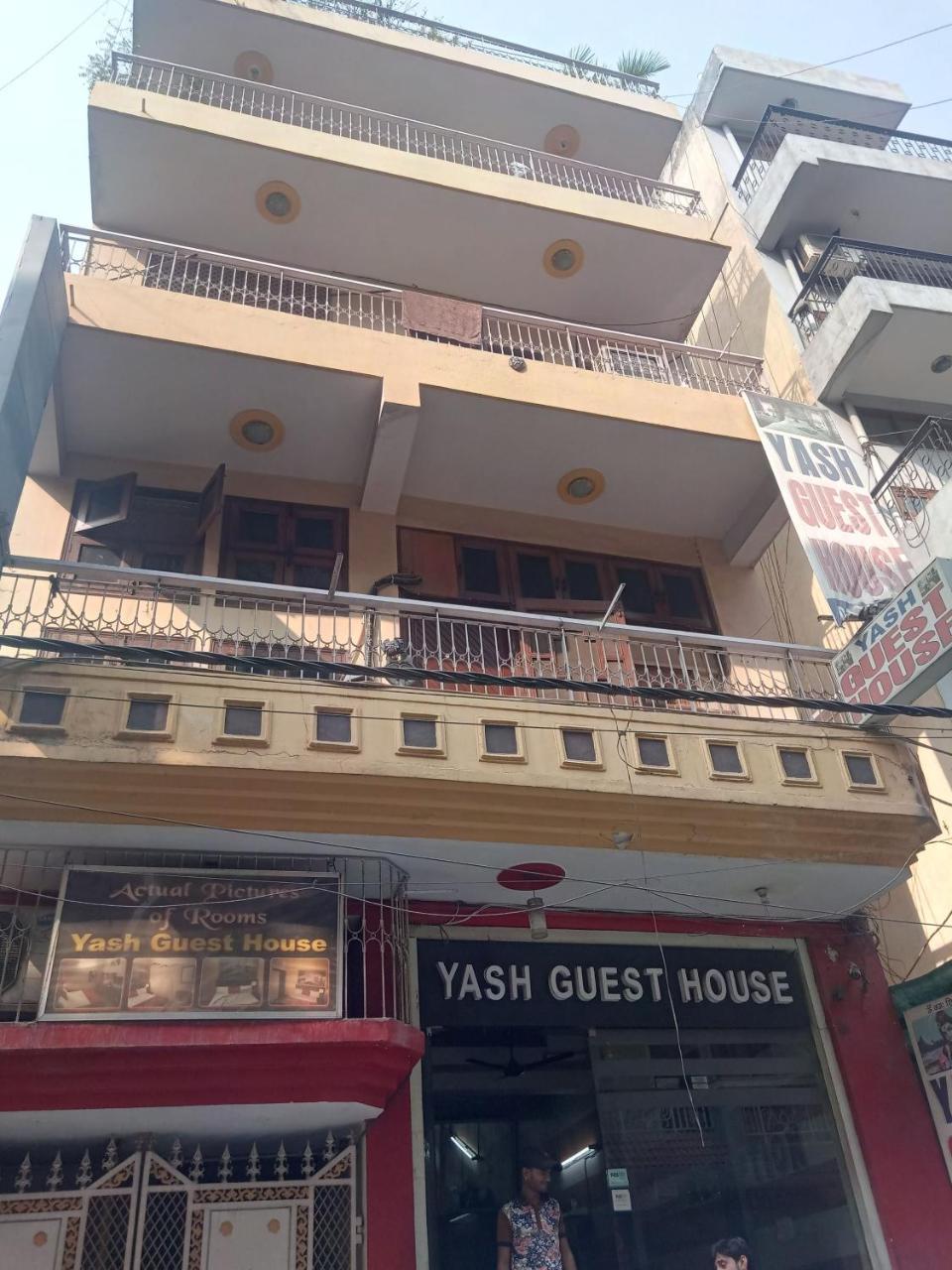 Yash Guest House 01 Minute Walk In Nizamuddin Railway Station New Delhi Eksteriør billede